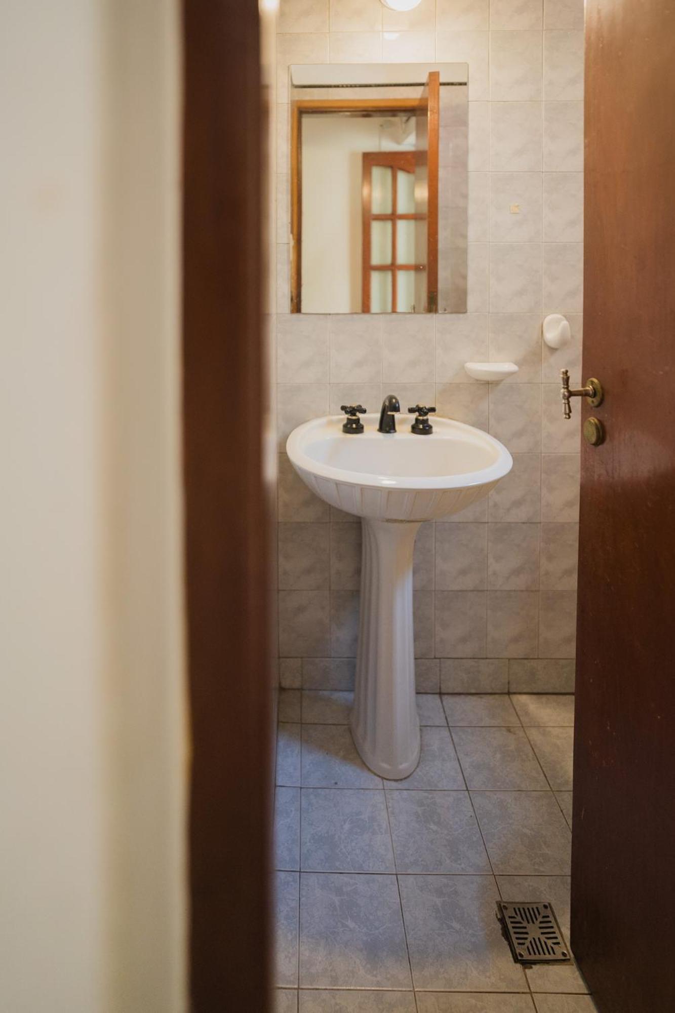 Deptos Dean Funes 45 Centro Apartment