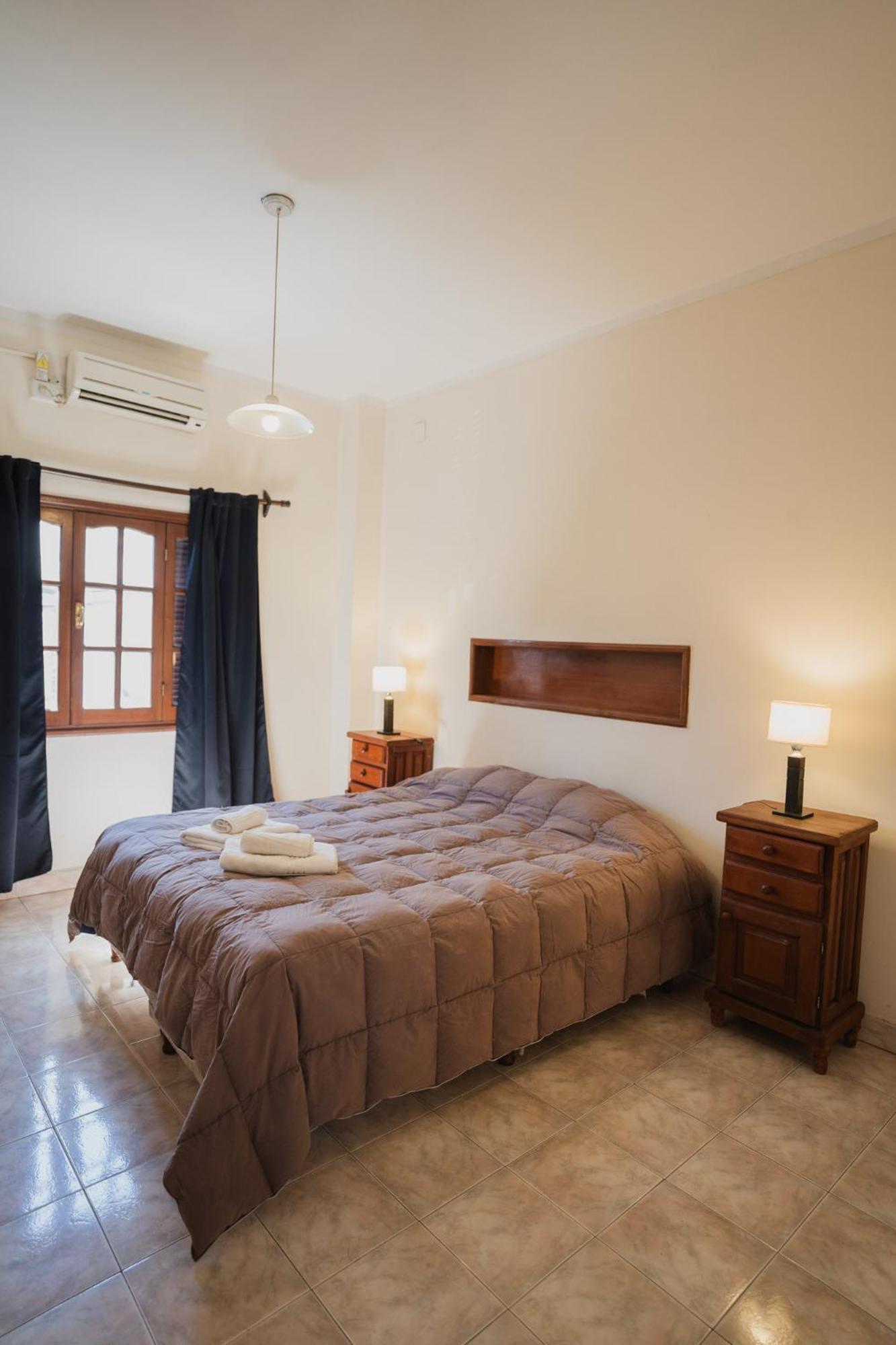 Apartment Deptos Dean Funes 45 Centro
